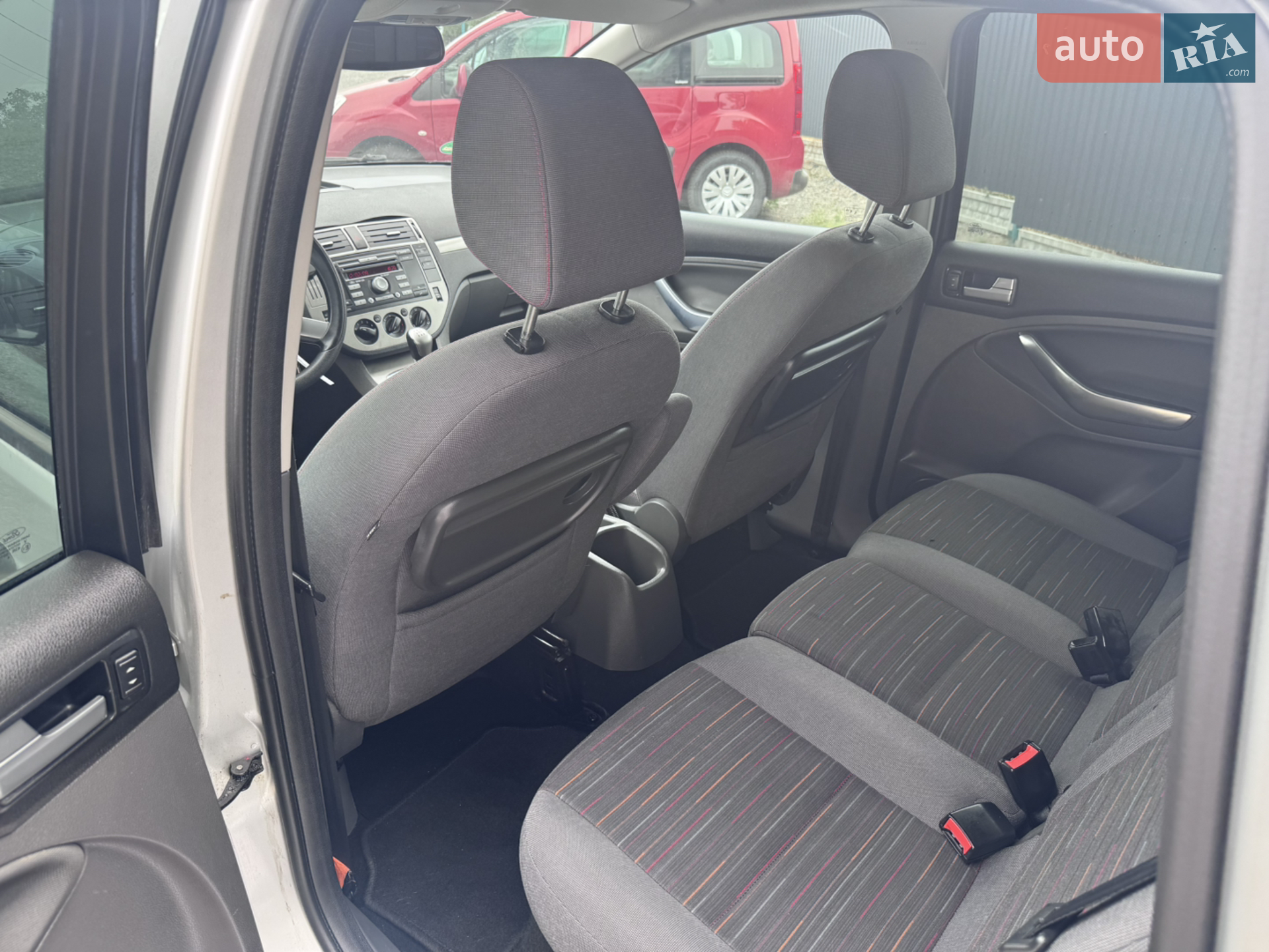 2010 Ford C-MAX - мініатюра 32