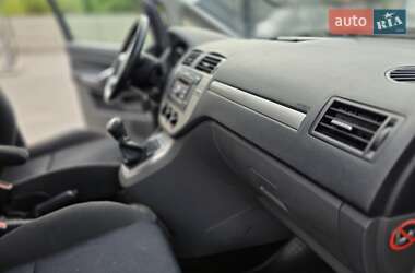 Мінівен Ford C-Max 2010 в 
