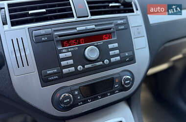 Мінівен Ford C-Max 2010 в 