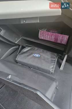 Минивэн Ford C-Max 2015 в 