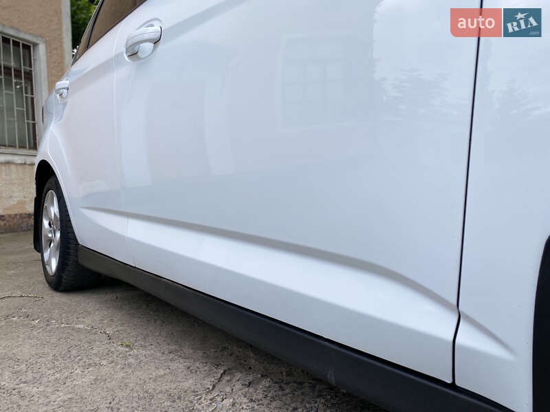 Мінівен Ford C-Max 2013 в Хмельницькому