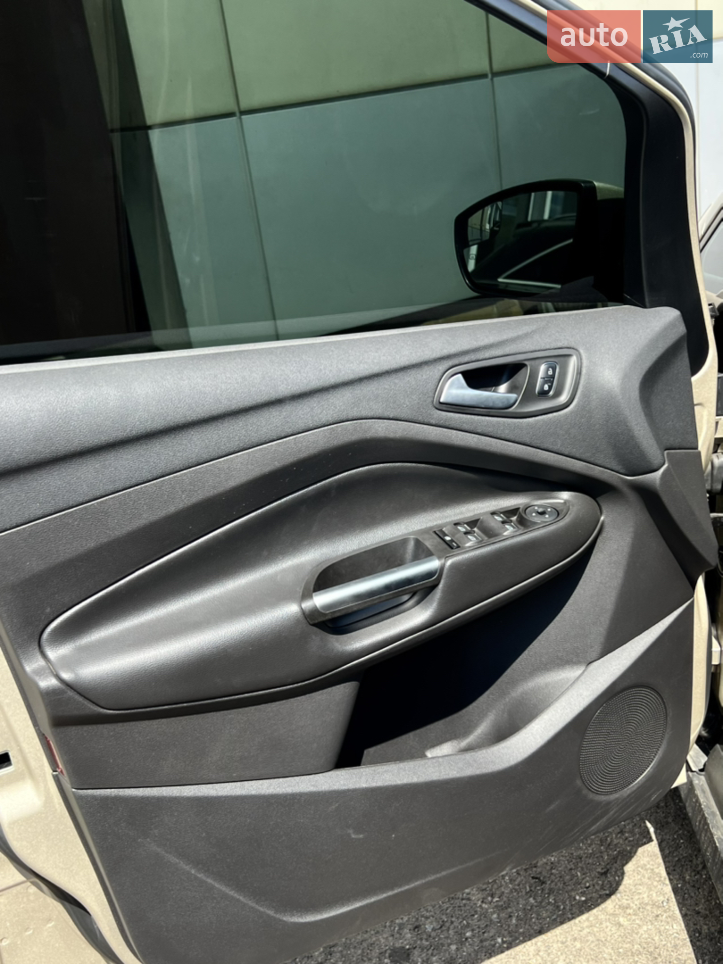 2017 Ford C-MAX - мініатюра 26