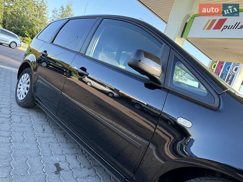 Минивэн Ford C-Max 2010 в Дрогобыче
