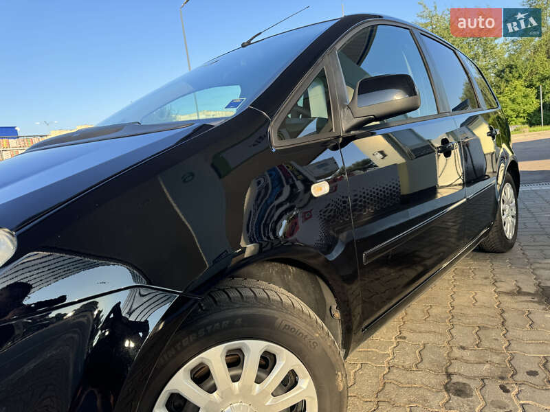 Минивэн Ford C-Max 2010 в Дрогобыче