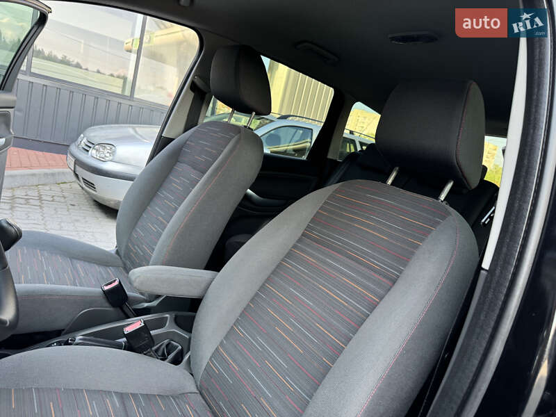 Минивэн Ford C-Max 2010 в Дрогобыче