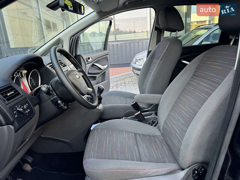 Минивэн Ford C-Max 2010 в Дрогобыче