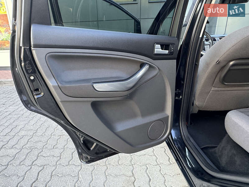 Минивэн Ford C-Max 2010 в Дрогобыче