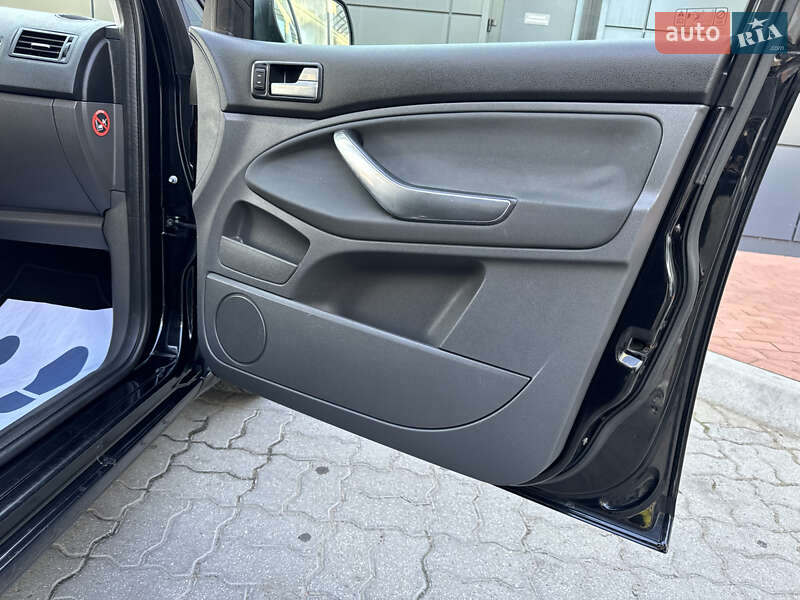 Минивэн Ford C-Max 2010 в Дрогобыче