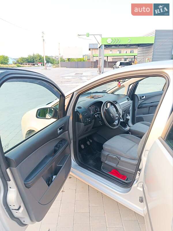 Мінівен Ford C-Max 2005 в Кам'янець-Подільському