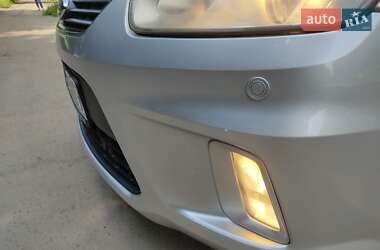 Минивэн Ford C-Max 2010 в 