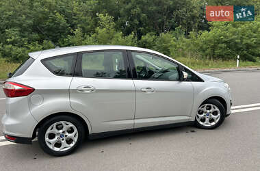 Минивэн Ford C-Max 2012 в 