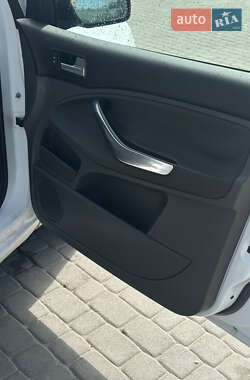 Минивэн Ford C-Max 2010 в 