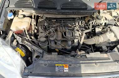 Минивэн Ford C-Max 2006 в 