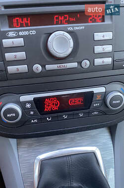 Мінівен Ford C-Max 2008 в 
