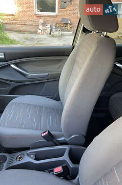 Минивэн Ford C-Max 2009 в 