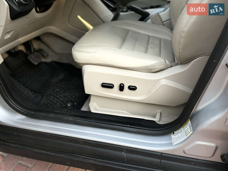 Мінівен Ford C-Max 2015 в Рівному фото 36 Мінівен Ford C-Max 2015 в Рівному