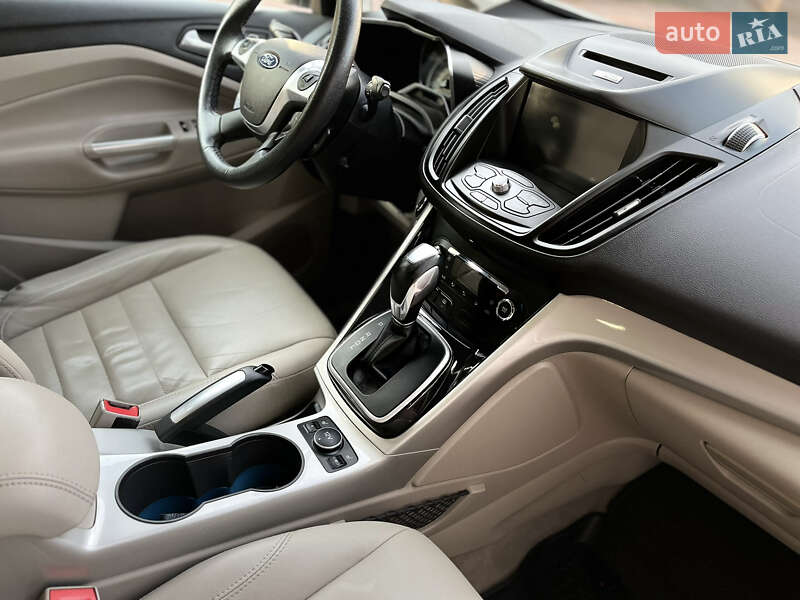 Мінівен Ford C-Max 2015 в Рівному фото 42 Мінівен Ford C-Max 2015 в Рівному
