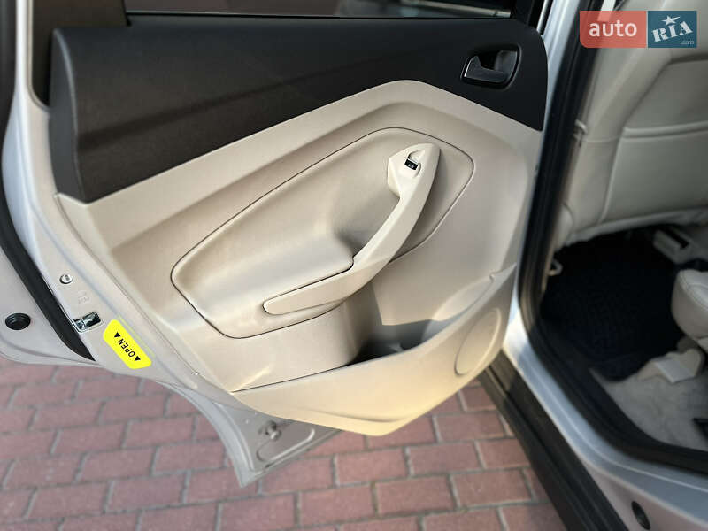 Мінівен Ford C-Max 2015 в Рівному фото 59 Мінівен Ford C-Max 2015 в Рівному