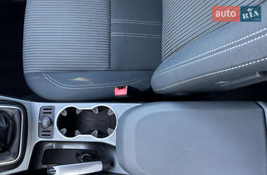 Минивэн Ford C-Max 2013 в 