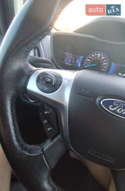 Минивэн Ford C-Max 2013 в 