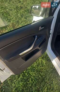 Мінівен Ford C-Max 2010 в 