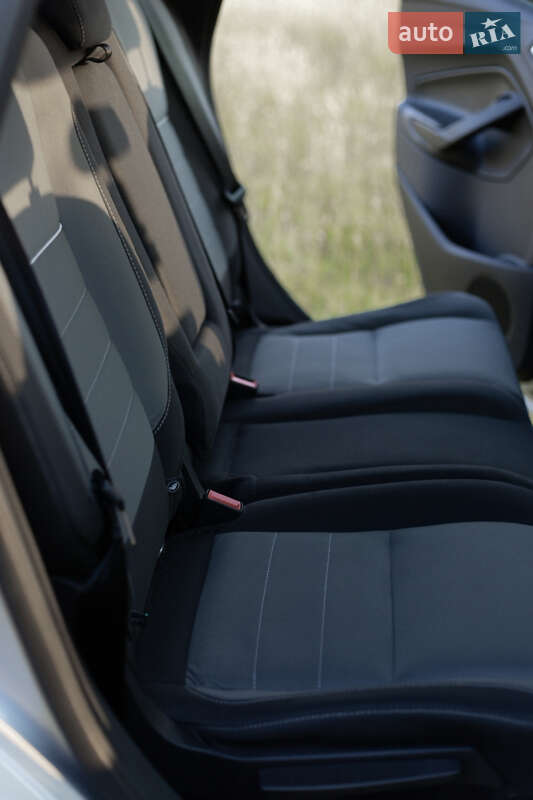 Минивэн Ford C-Max 2015 в Житомире