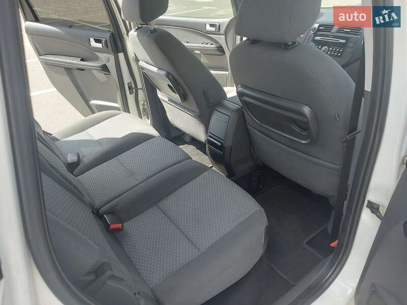Минивэн Ford C-Max 2006 в Киеве