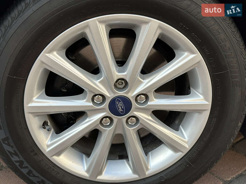 Мінівен Ford C-Max 2016 в Івано-Франківську