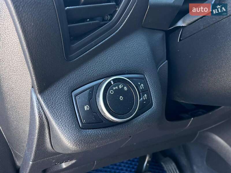 Мінівен Ford C-Max 2016 в Львові