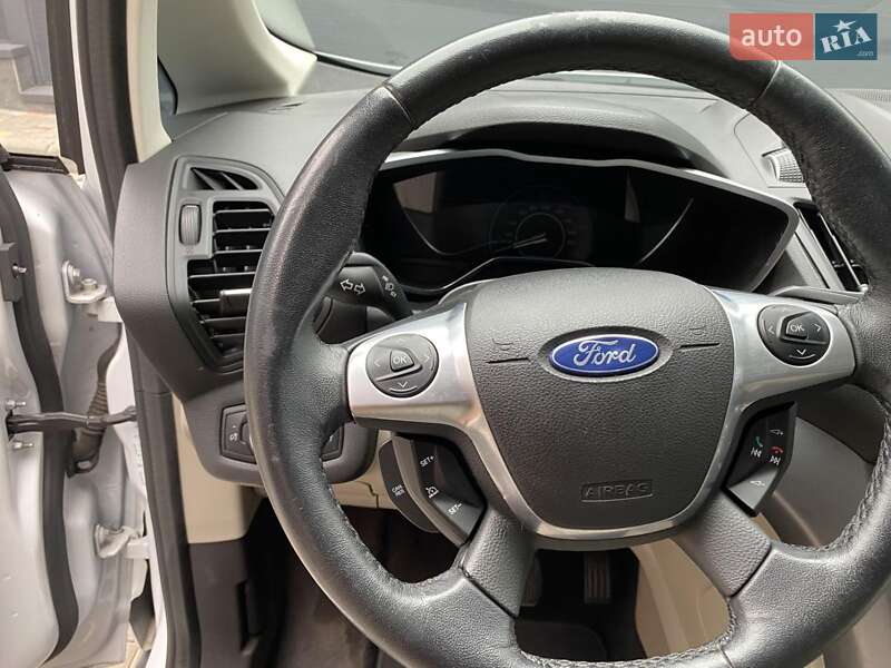 Минивэн Ford C-Max 2017 в Одессе фото 21 Минивэн Ford C-Max 2017 в Одессе
