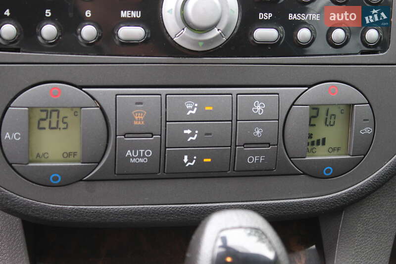Минивэн Ford C-Max 2006 в Днепре