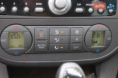 Минивэн Ford C-Max 2006 в 