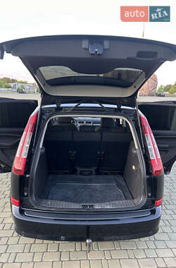 Минивэн Ford C-Max 2010 в 