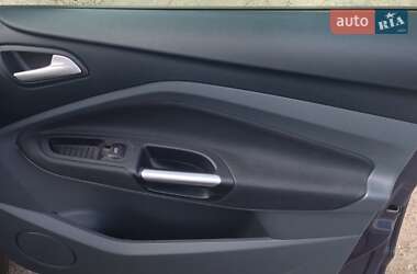 Минивэн Ford C-Max 2012 в 