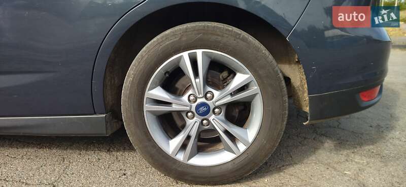 Минивэн Ford C-Max 2012 в Остроге