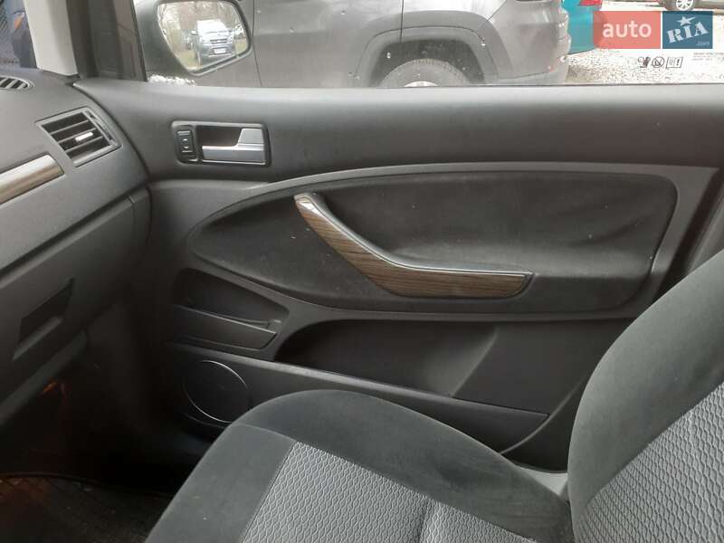 Минивэн Ford C-Max 2007 в 
