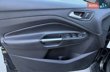Минивэн Ford C-Max 2017 в 