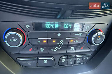 Минивэн Ford C-Max 2017 в 