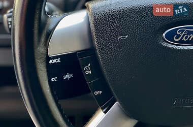 Минивэн Ford C-Max 2010 в 