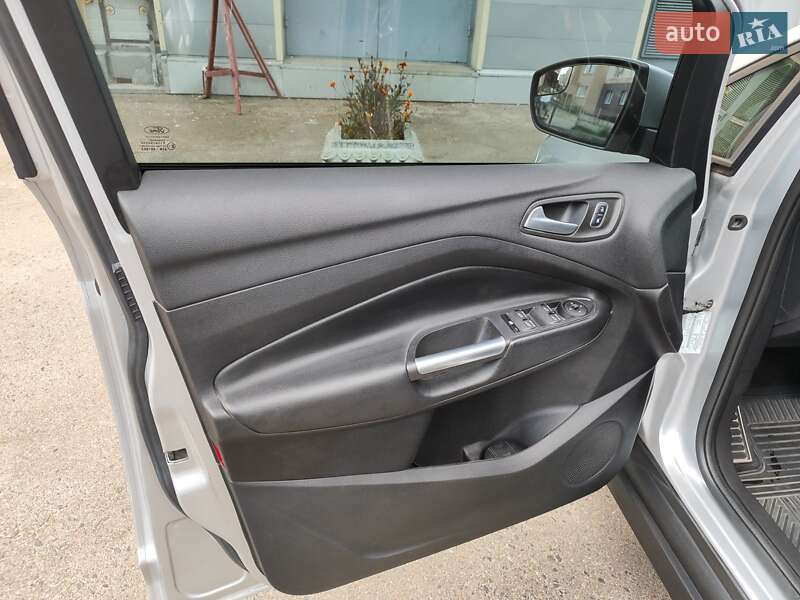Минивэн Ford C-Max 2017 в Сумах