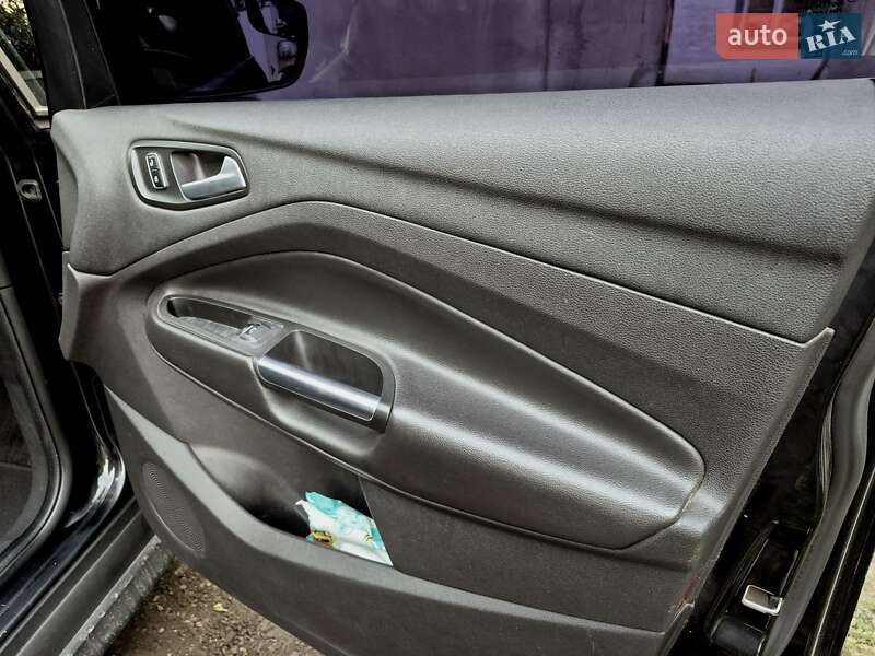 Минивэн Ford C-Max 2015 в Днепре