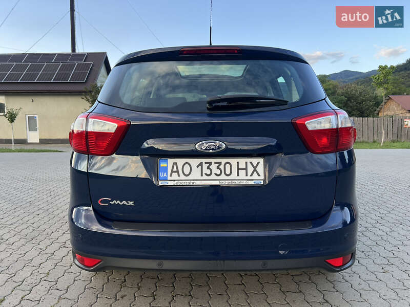 Минивэн Ford C-Max 2013 в Сваляве