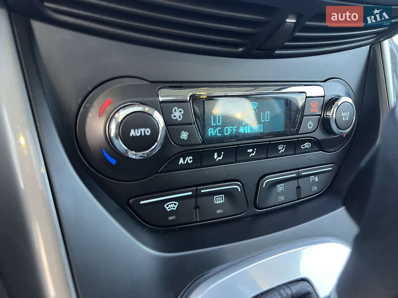 Минивэн Ford C-Max 2013 в Сваляве