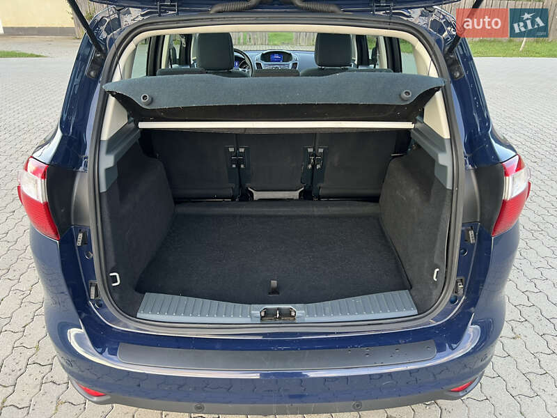 Минивэн Ford C-Max 2013 в Сваляве