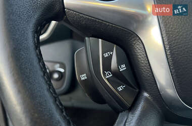 Минивэн Ford C-Max 2013 в 