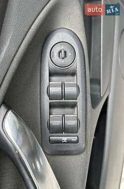 Минивэн Ford C-Max 2009 в 