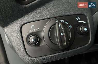 Минивэн Ford C-Max 2011 в 