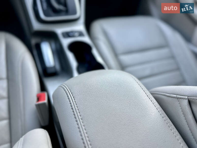 Минивэн Ford C-Max 2016 в Одессе фото 30 Минивэн Ford C-Max 2016 в Одессе