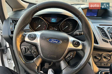 Мінівен Ford C-Max 2011 в 