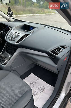 Мінівен Ford C-Max 2011 в 